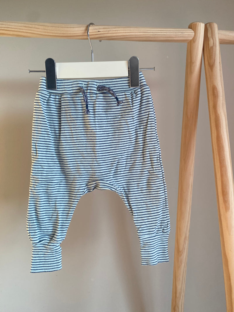 JOE FRESH Pants (3-6 Months)