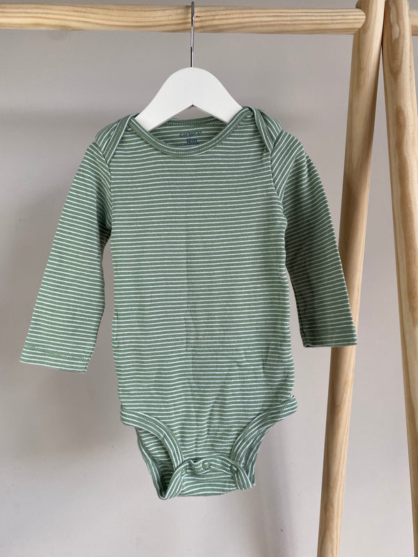 CARTERS Long Sleeve (18 Months)