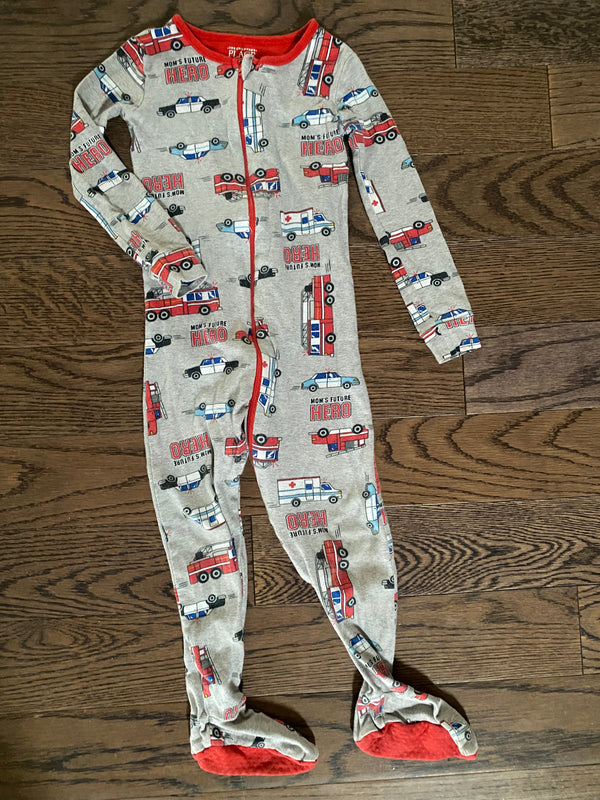 CHILDREN’S PLACE PAJAMAS (2T)