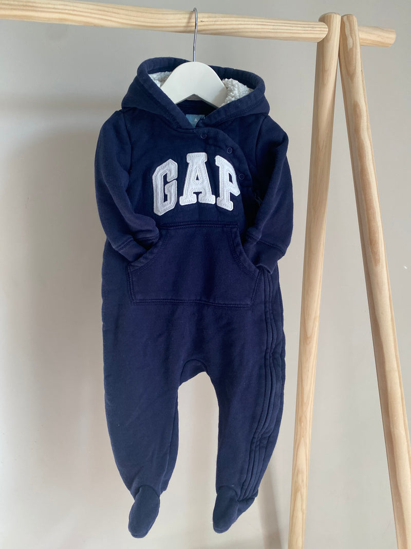 GAP Outfit (3-6 Months)