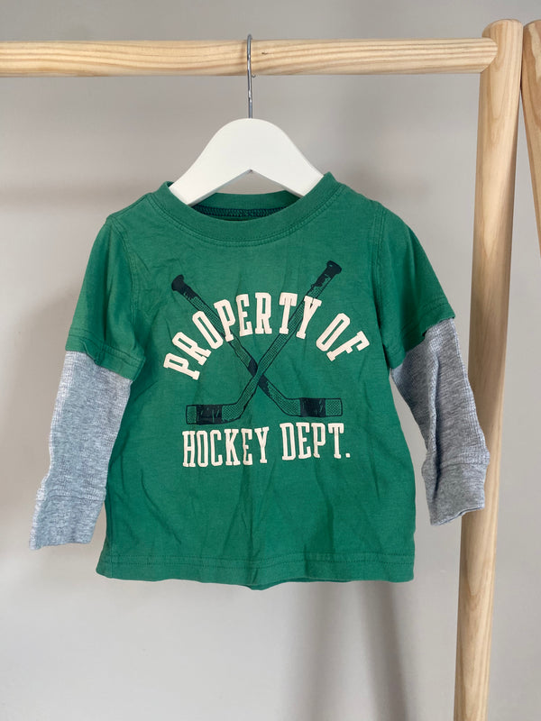 CARTERS Long Sleeve (9 Months)
