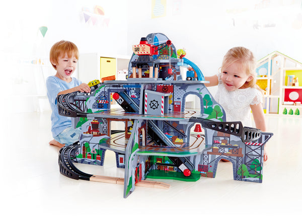 Hape Mighty Mountain Mine