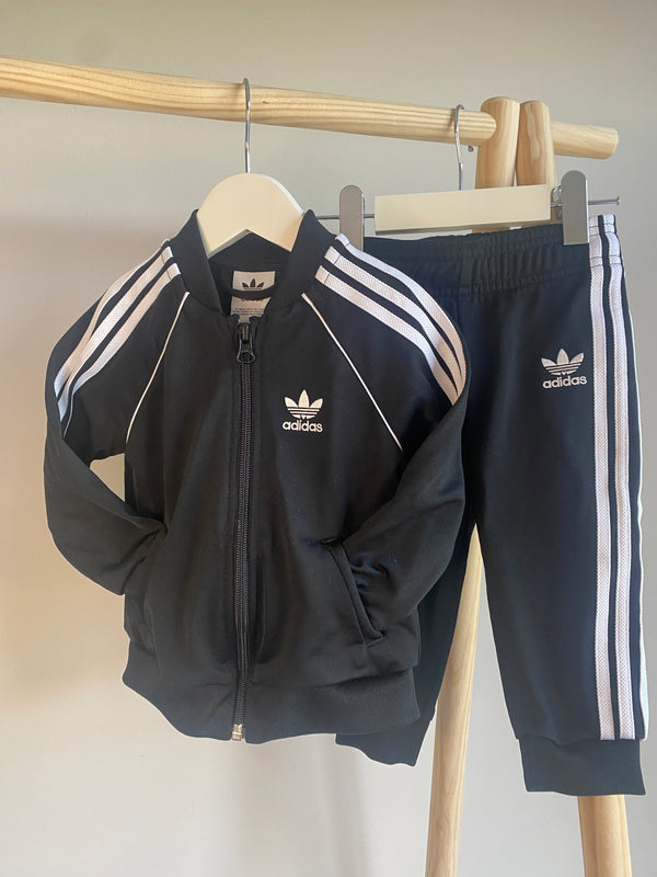 ADIDAS Outfit (9-12 Months)