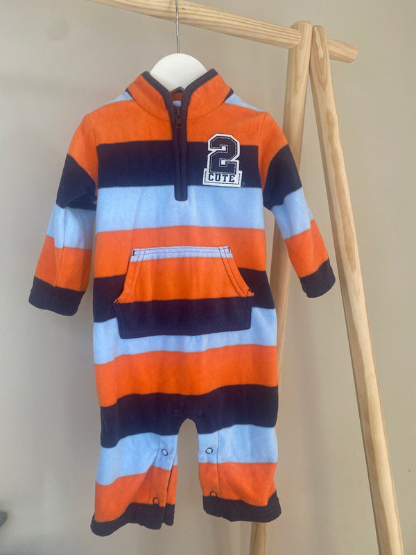 CARTERS Outfit (6 Months)