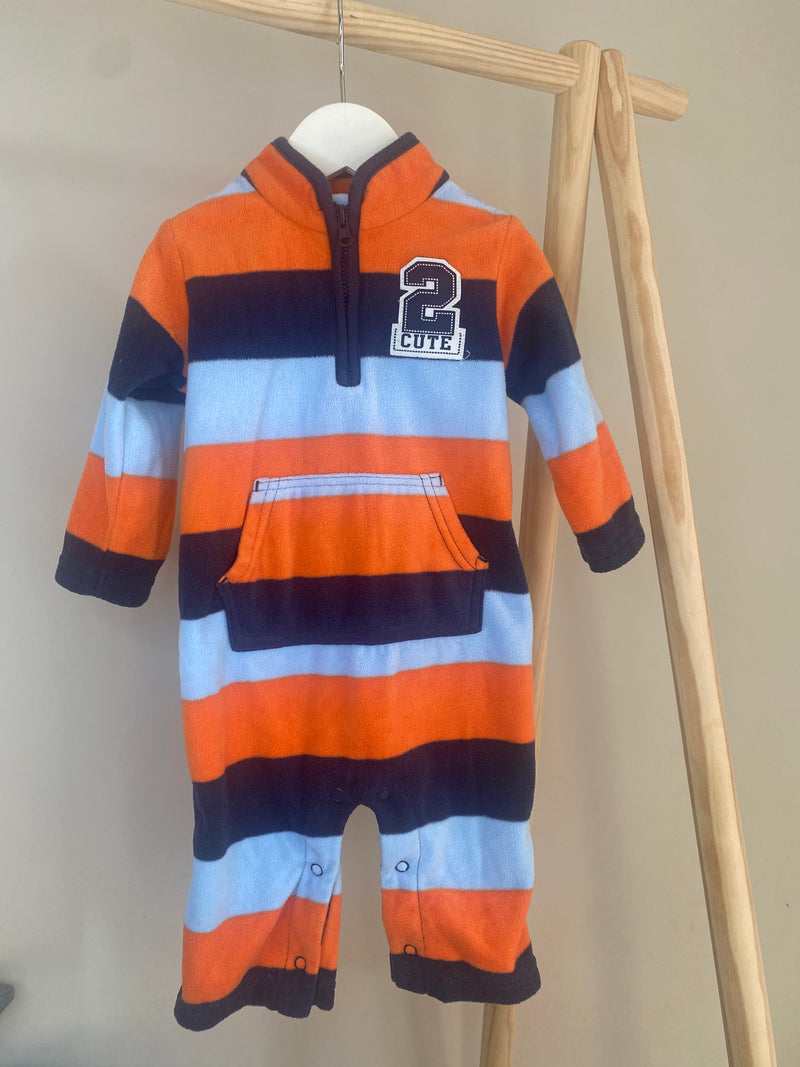 CARTERS Outfit (6 Months)