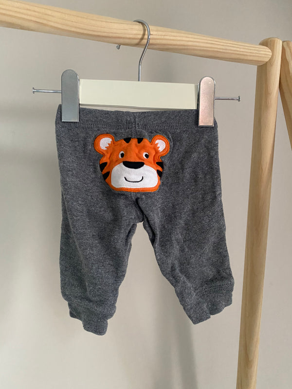 CARTERS Pants (Newborn)