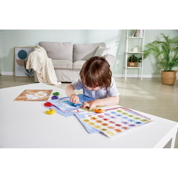 CRAYON COLOURING – HAPE