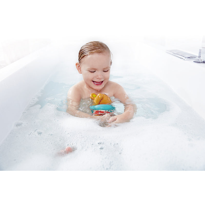 SWIMMER TEDDY WIND-UP TOY – HAPE
