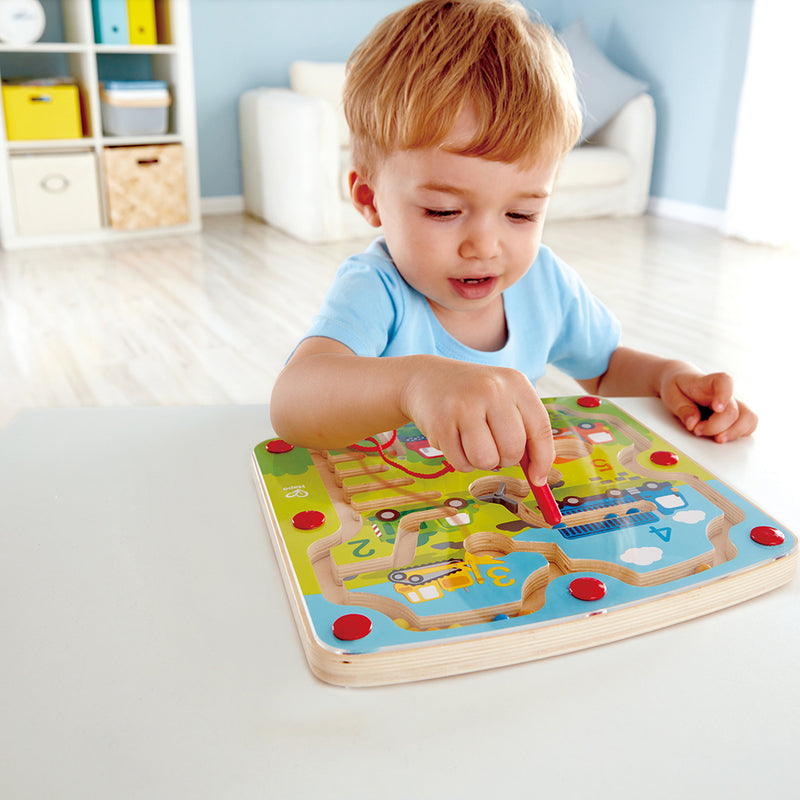 CONSTRUCTION & NUMBER MAZE – HAPE