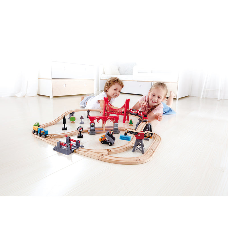 BUSY CITY RAIL SET HAPE Little Thrifters