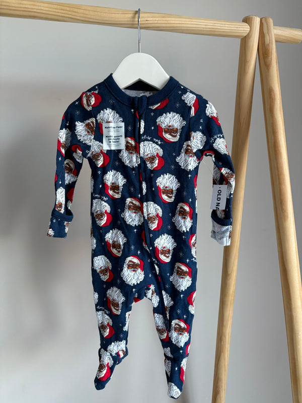 OLD NAVY Santa Sleeper (0-3 Months)