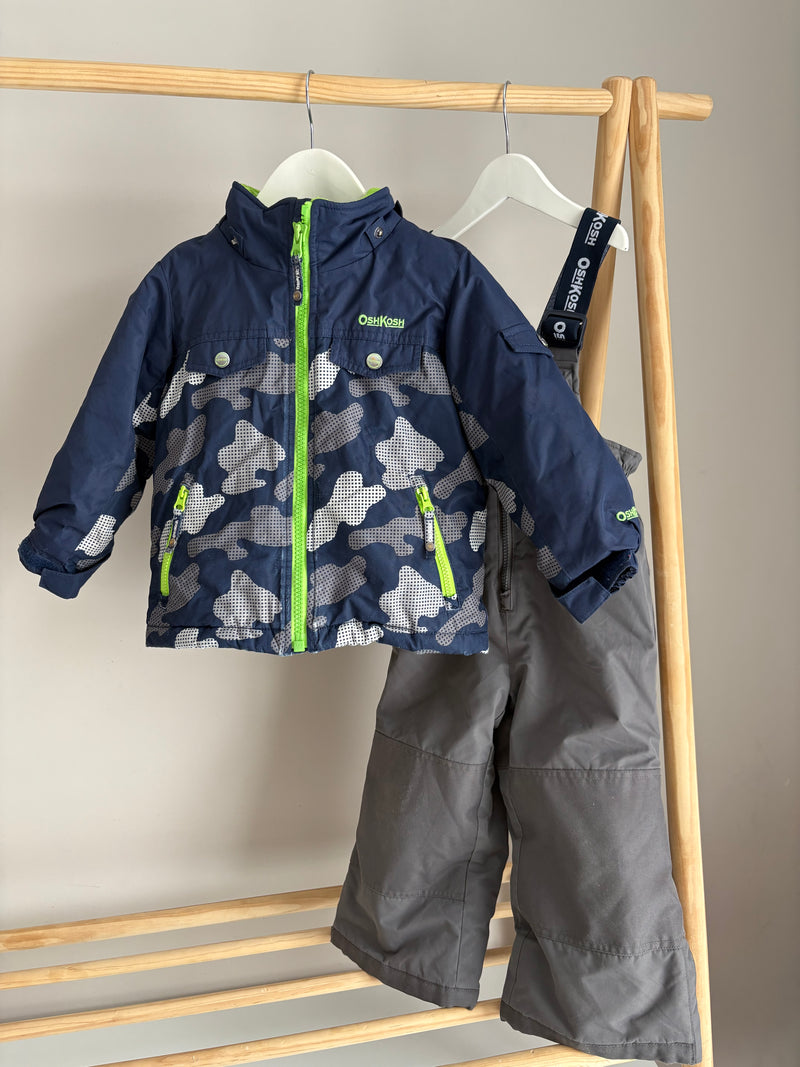 OSHKOSH Snowsuit (3 Years)