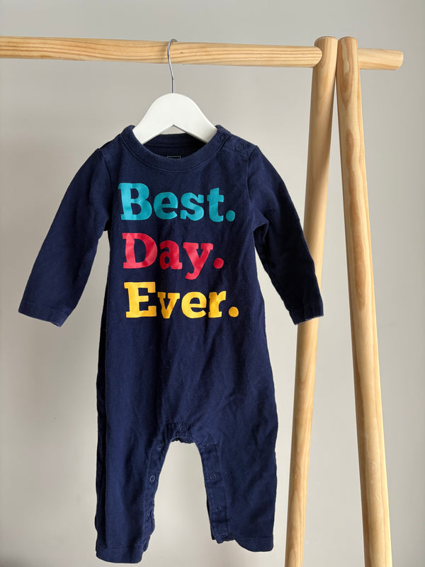 GAP OnePiece (6-12 Months)