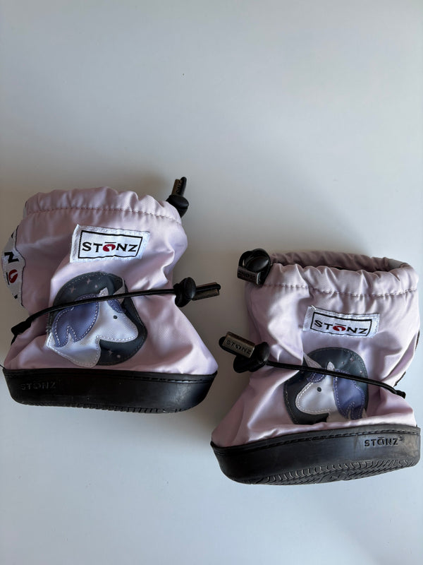 STONZ Booties (Size Medium)