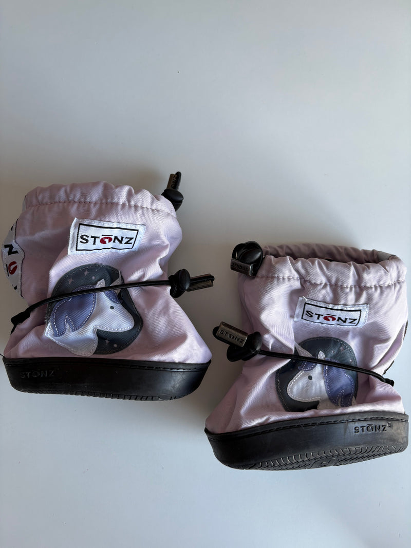 STONZ Booties (Size Medium)