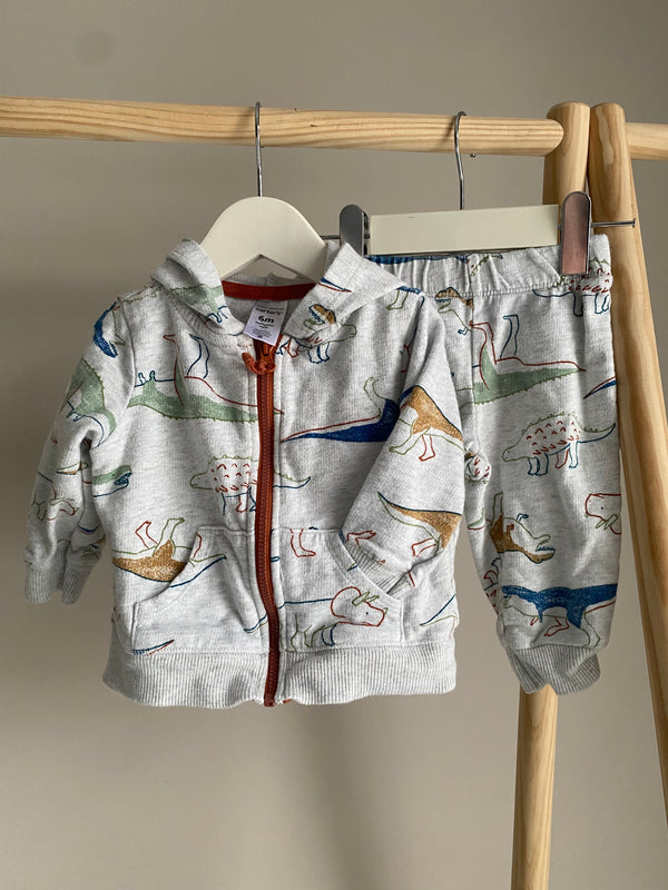 CARTERS Tracksuit (6 Months)