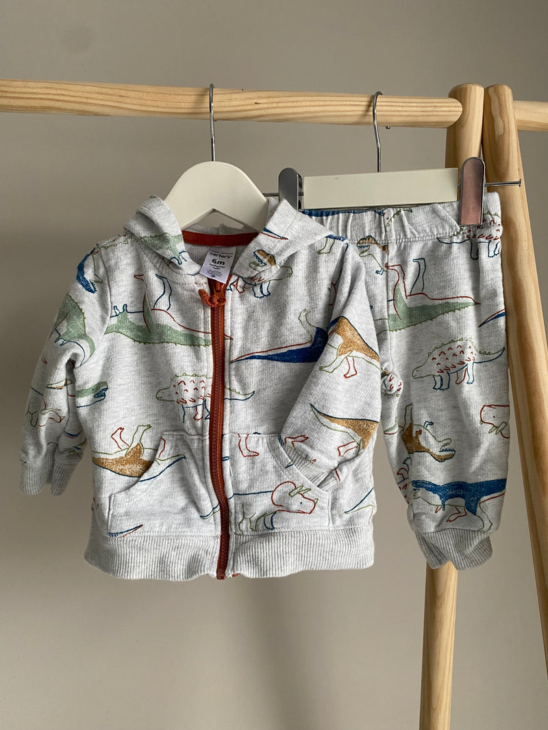 CARTERS Tracksuit (6 Months)