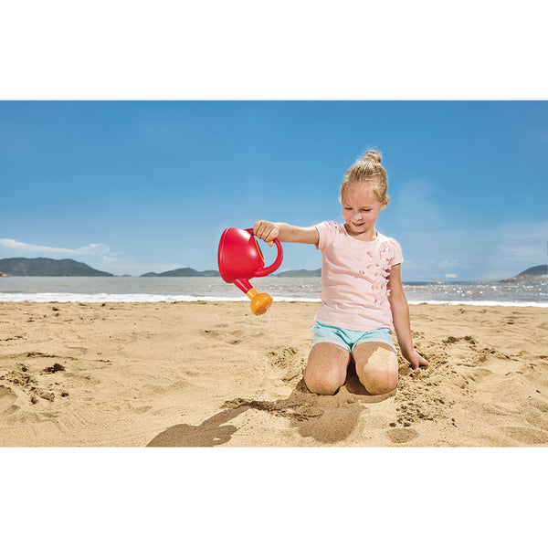 WATERING CAN-RED – HAPE