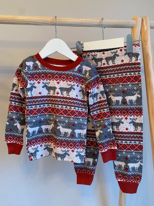 CHILDRENS PLACE PAJAMAS (12-18 Months)