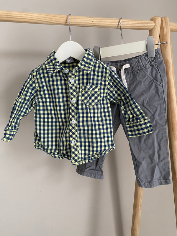 OLD NAVY Outfit (3-6 Months)