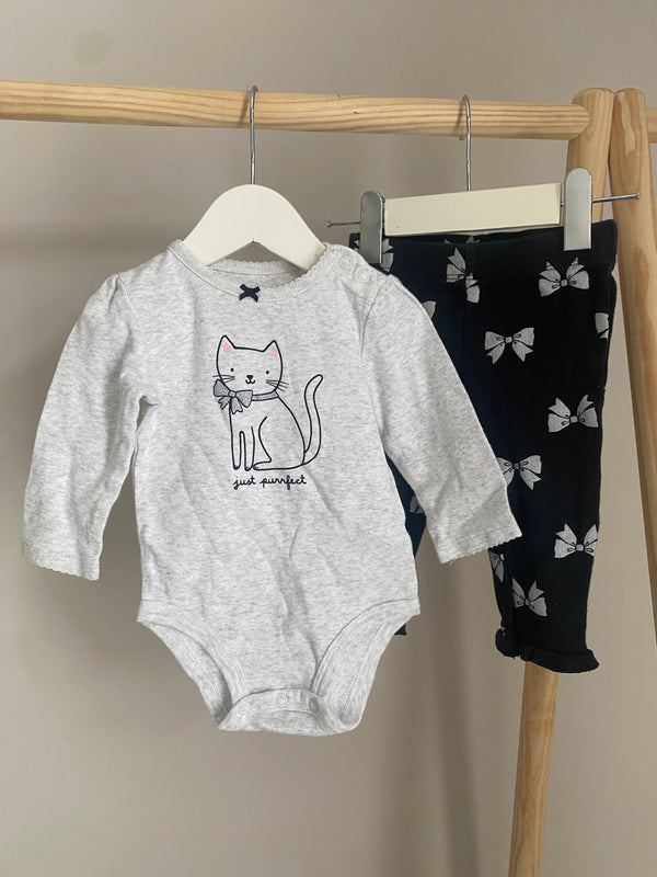 CARTERS Purrfect Outfit (6 Months)