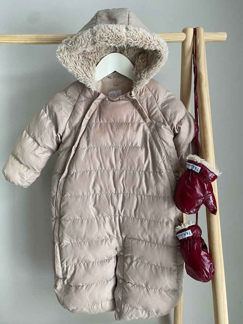 7 A.M Bunting Suit & Mittens (6-12 Months)