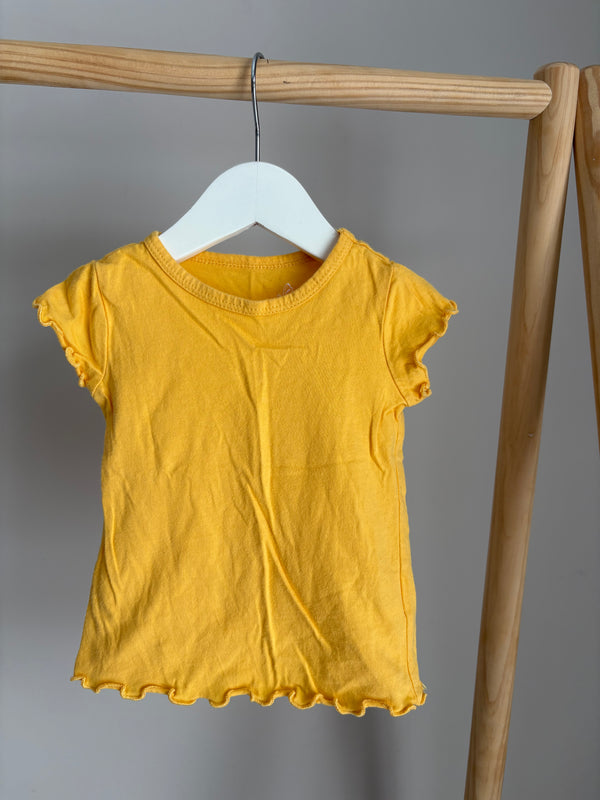 CHILDREN’S PLACE T-Shirt (6-9 Months)