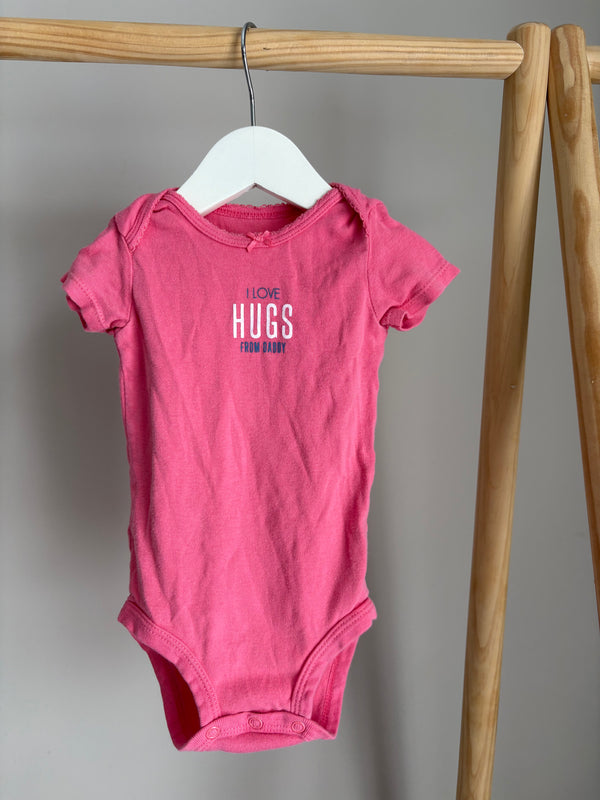 CARTERS “I Love Hugs From Daddy” (6 Months)