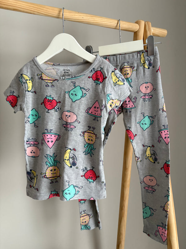 CARTERS Two Piece Pajamas (5 Years)