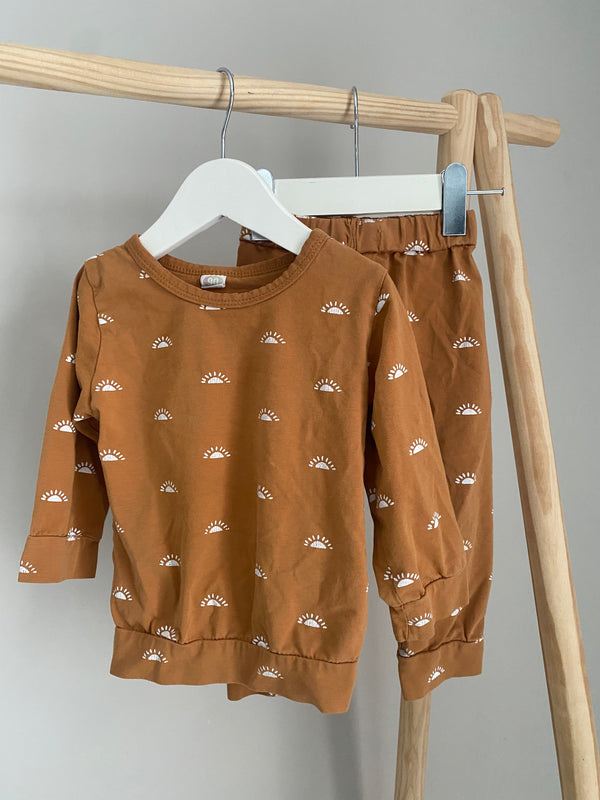 SHEIN Outfit (12-18 Months)