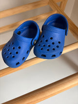 CROCS (2-3)