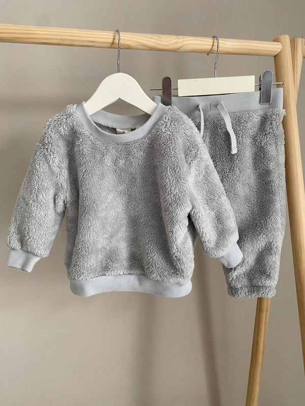 GAP Cozy Outfit (6-12 Months)