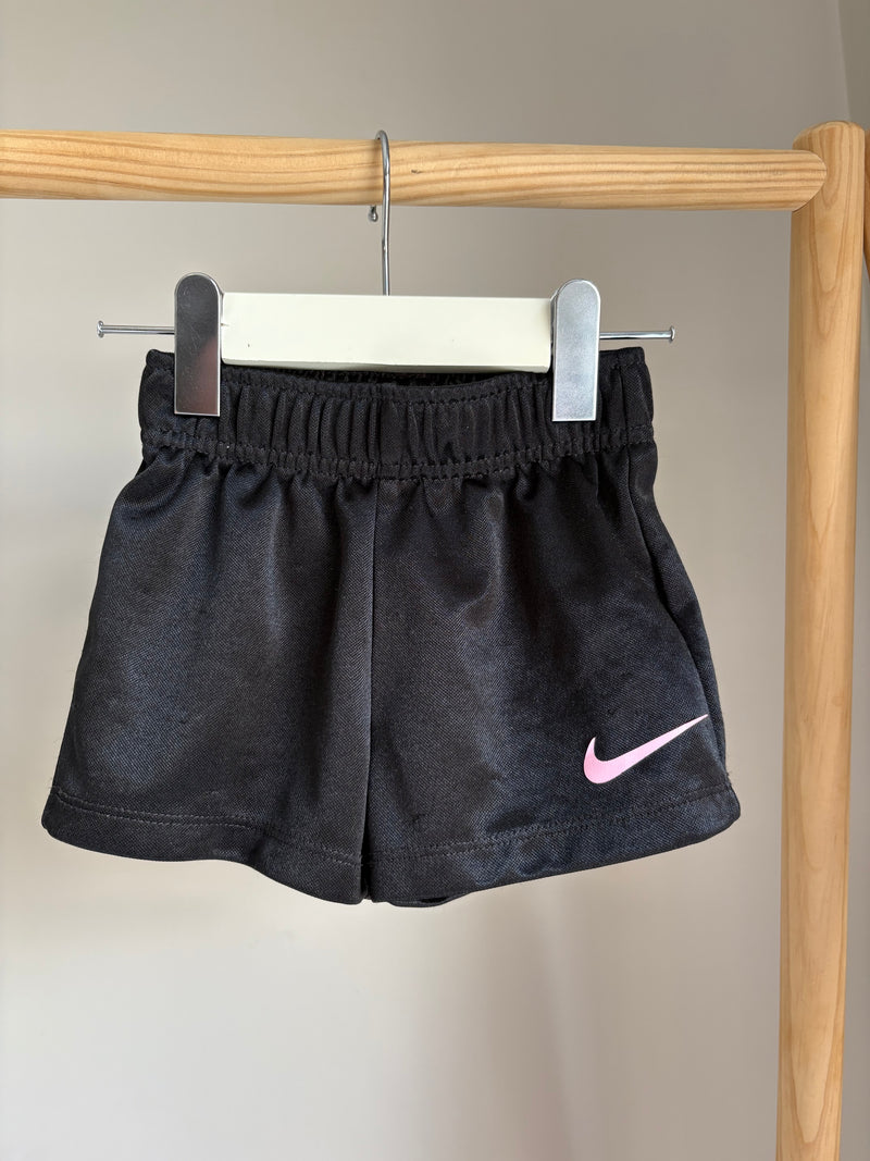 NIKE (2T)