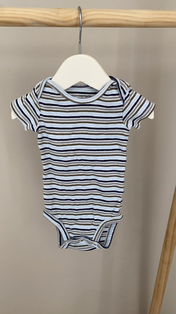 CARTERS Onesie Set (Newborn)