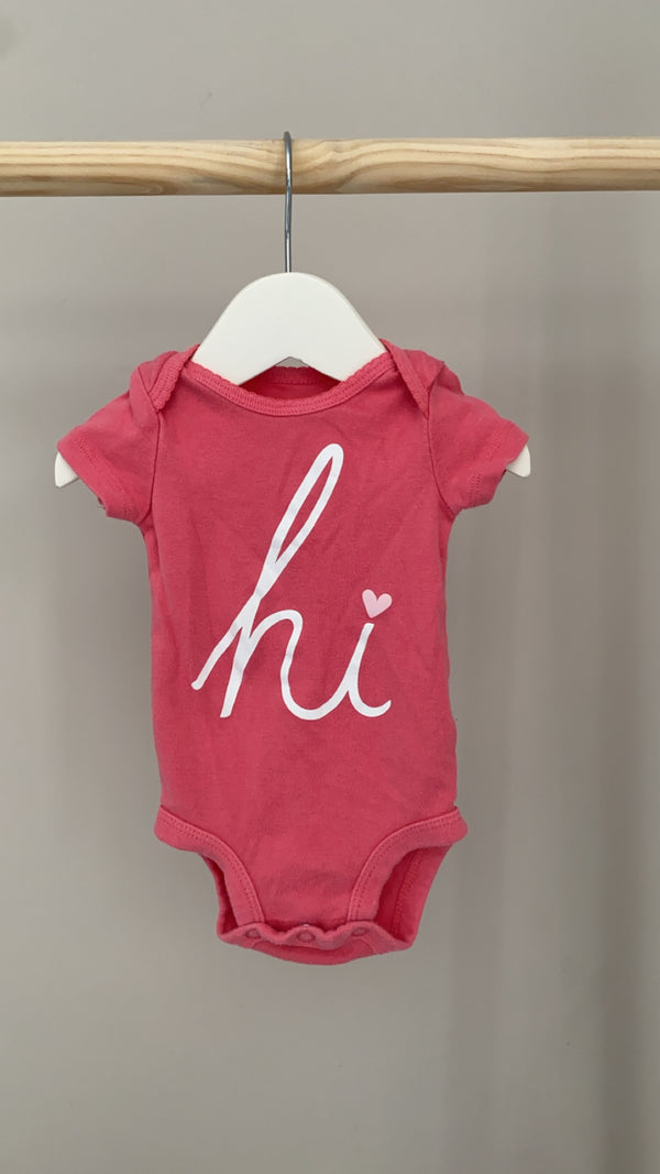 CARTERS “Hi” Onesie (Newborn)