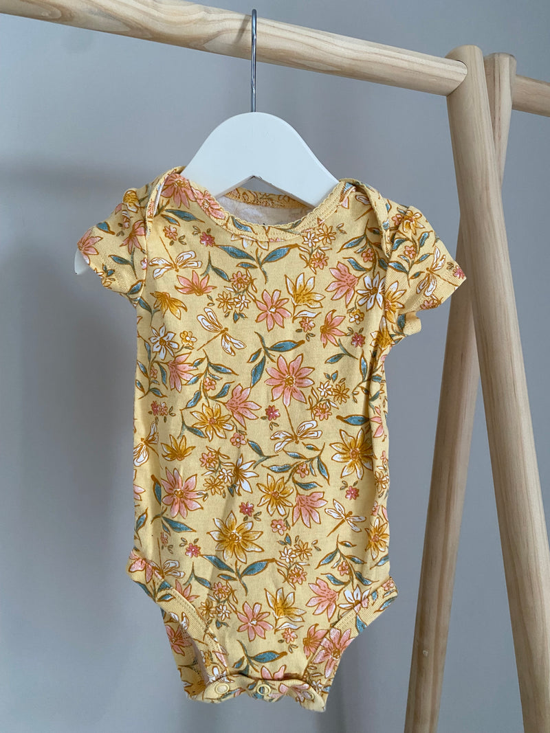 CARTERS Onesie (3 Months)