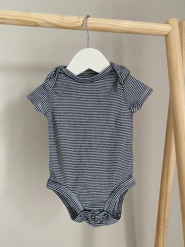 CARTERS Striped Onesie (3 Months)