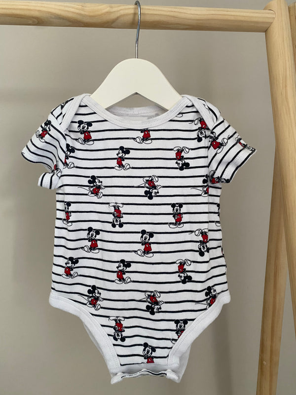 DISNEY Onesie (9 Months)