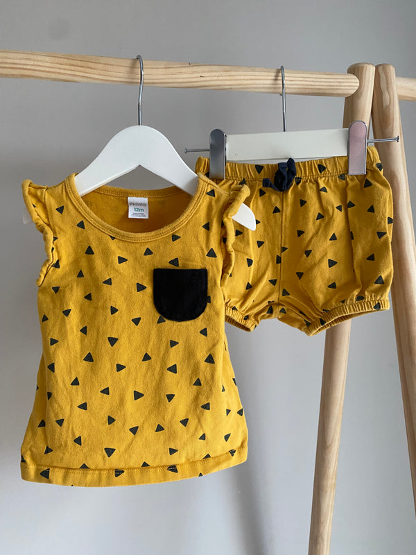 PL BABY Outfit (12 Months)