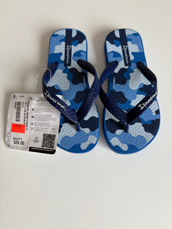 IPANEMA Flip Flops (Size 10)