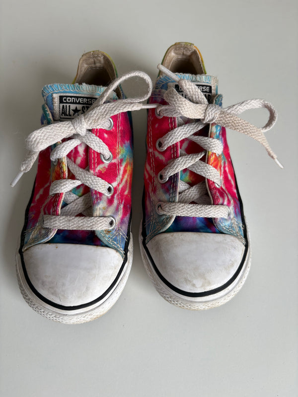 CONVERSE (Size 10)