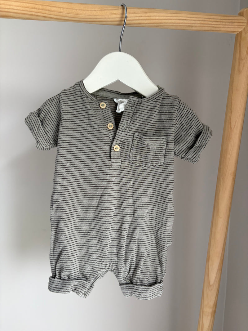 H&M Outfit (Newborn)