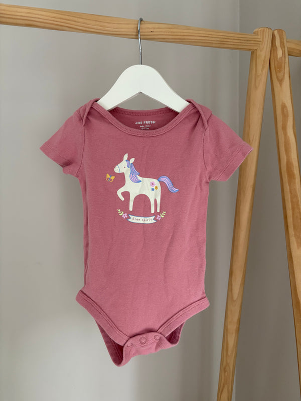 JOE FRESH Onesie (6-12 Months)