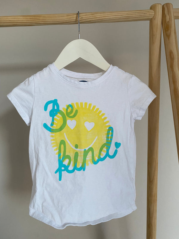 OLD NAVY “Be Kind” (4 Years)