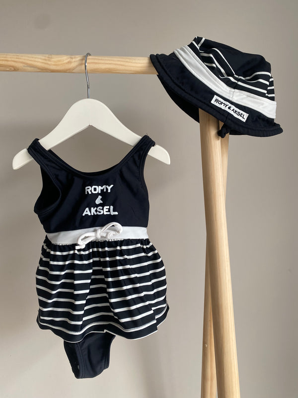 ROMY & AKSEL Swimsuit with Hat (24 Months)