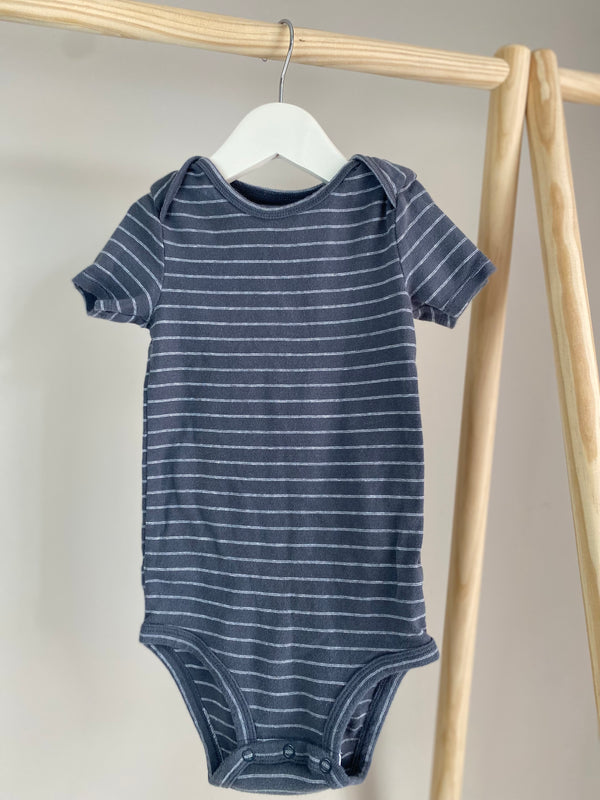 CARTERS Onesie (24 Months)
