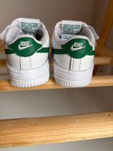 NIKE Shoes (Size 4)