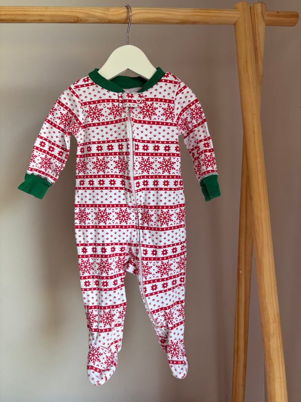 CARTERS Christmas Sleeper (6 Months)