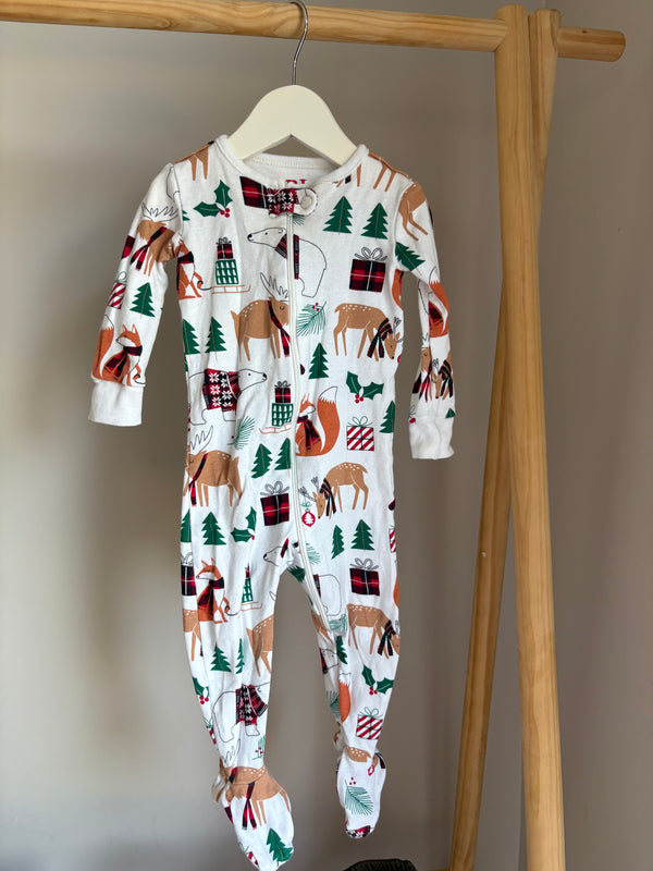 CHILDREN’S PLACE Christmas Pjs (6-9 Months)
