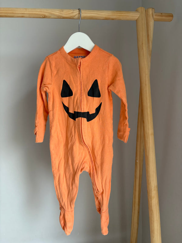 OLD NAVY Halloween Sleeper (6-9 Months)